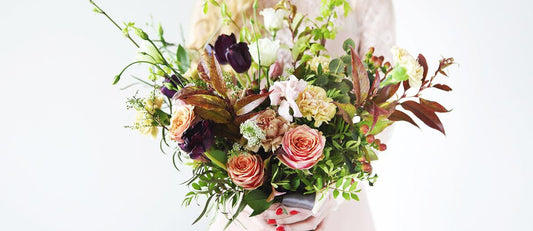 Average cost of wedding flowers and tips to lower it