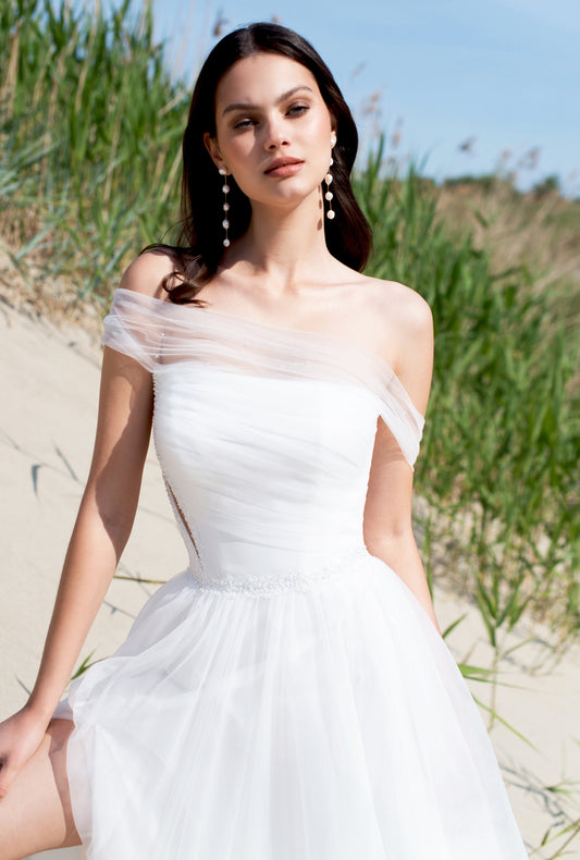 How to Choose a Wedding Dress – Tips from Devotion Dresses