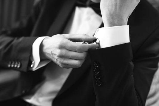 How to choose a wedding suit for a groom