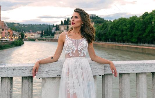 How to choose an effortless summer wedding dress