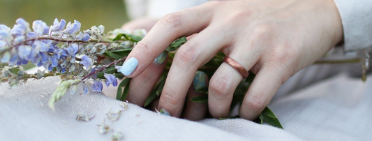 What are silicone wedding rings and why is everyone raving about them?