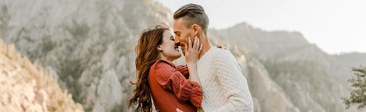 What to Wear for Engagement Photos?