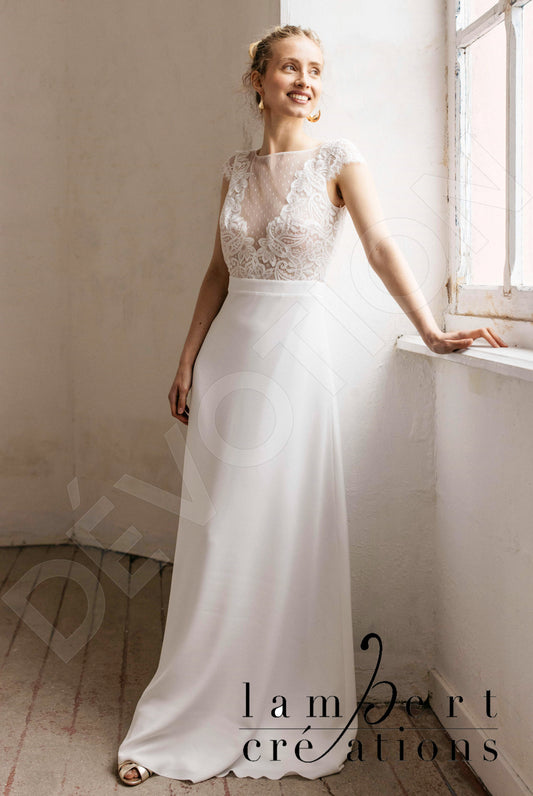 Odyssée A-line Boat/Bateau Ivory Wedding dress