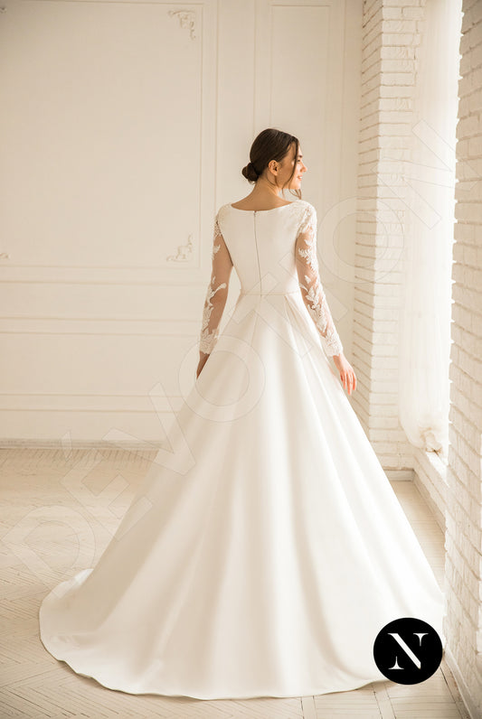 Glory A-line Boat/Bateau Milk Wedding dress