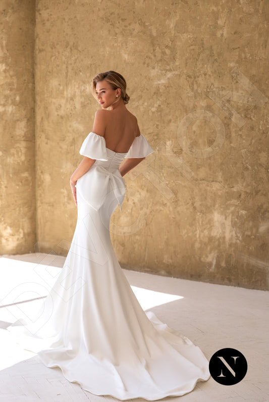 Manon Trumpet/Mermaid Straight across Ivory Wedding dress