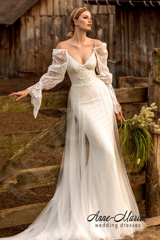 Tudal Trumpet/Mermaid V-neck Ivory Wedding dress