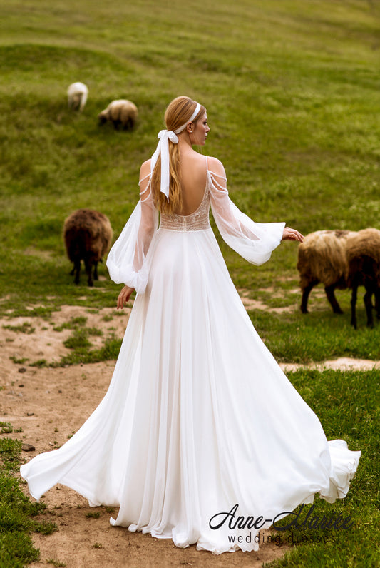 Yella A-line Deep V-neck Ivory Wedding dress