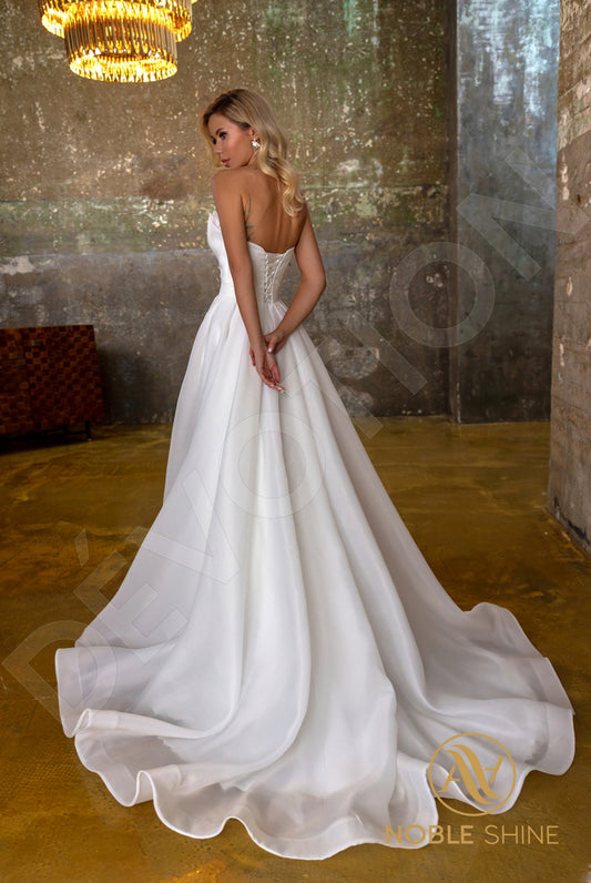 Komina A-line Sweetheart Milk Wedding dress