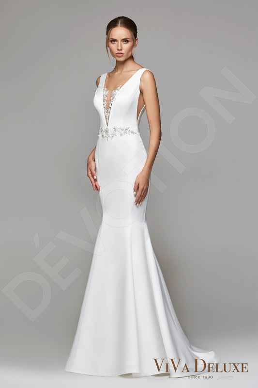 Demie Trumpet/Mermaid V-neck Ivory Wedding dress