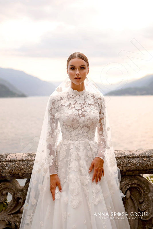 Winter Wedding Dress: Beauty Without Sacrificing Comfort