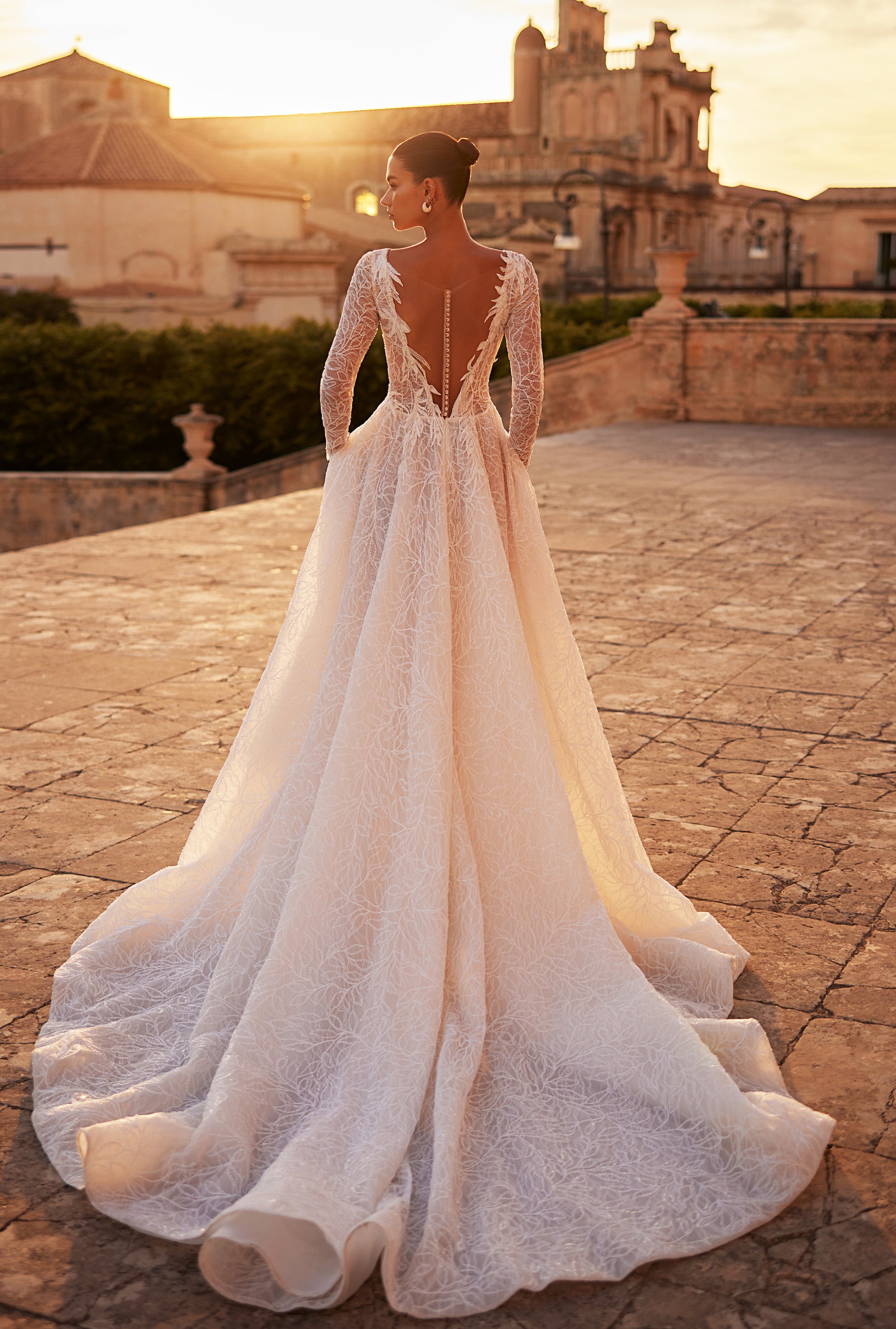 Griselle A-line Boat/Bateau Milk Wedding dress