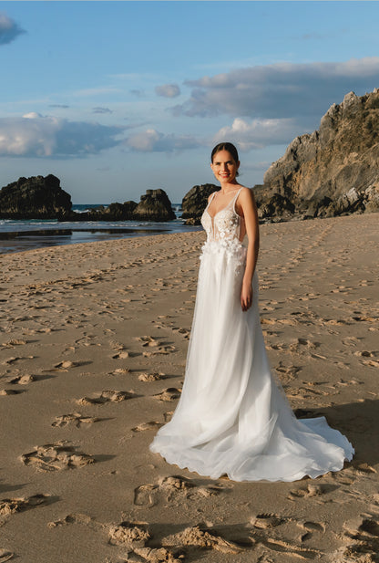 Elen A-line Square Milk Wedding dress