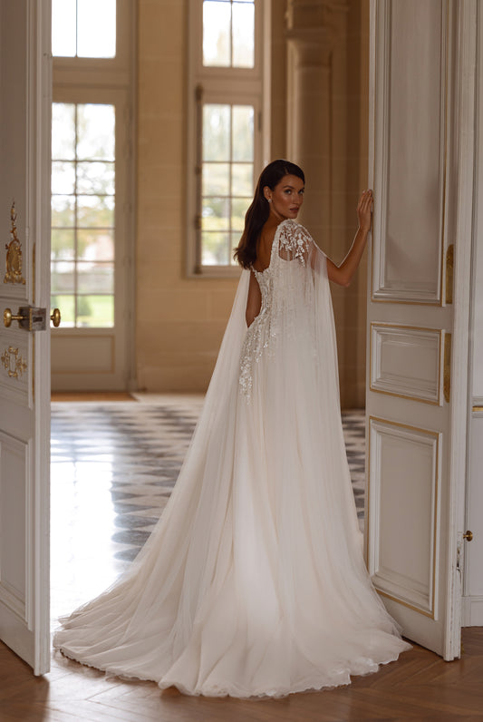 Marie-Geneviéve A-line Square Milk Wedding dress