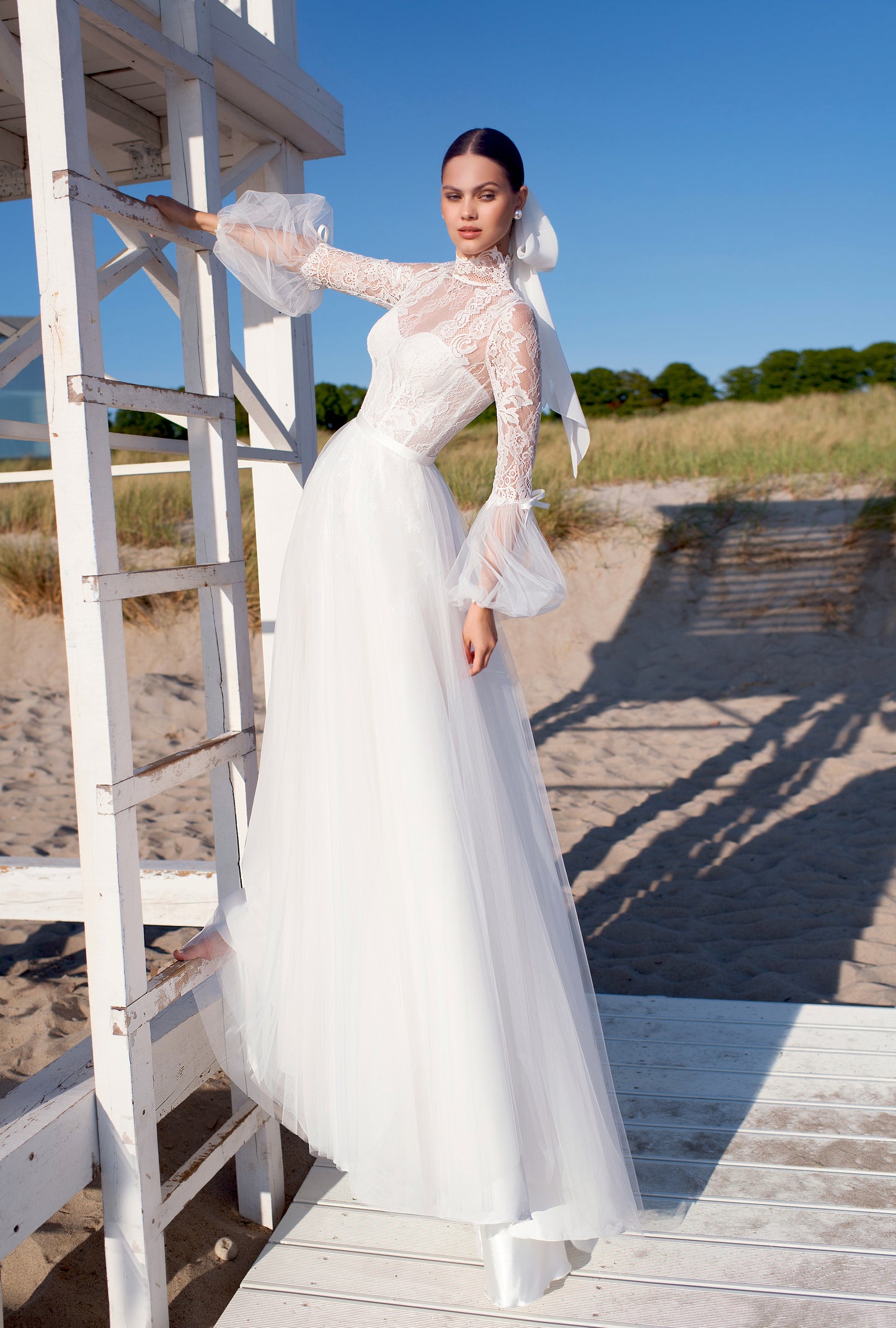Stinga A-line High neck Off White Wedding dress