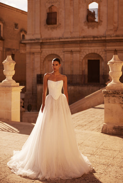 Jacline Lush A-line Straight across Milk Wedding dress