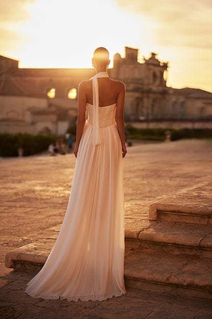 Marlou A-line Straight across Milk Wedding dress