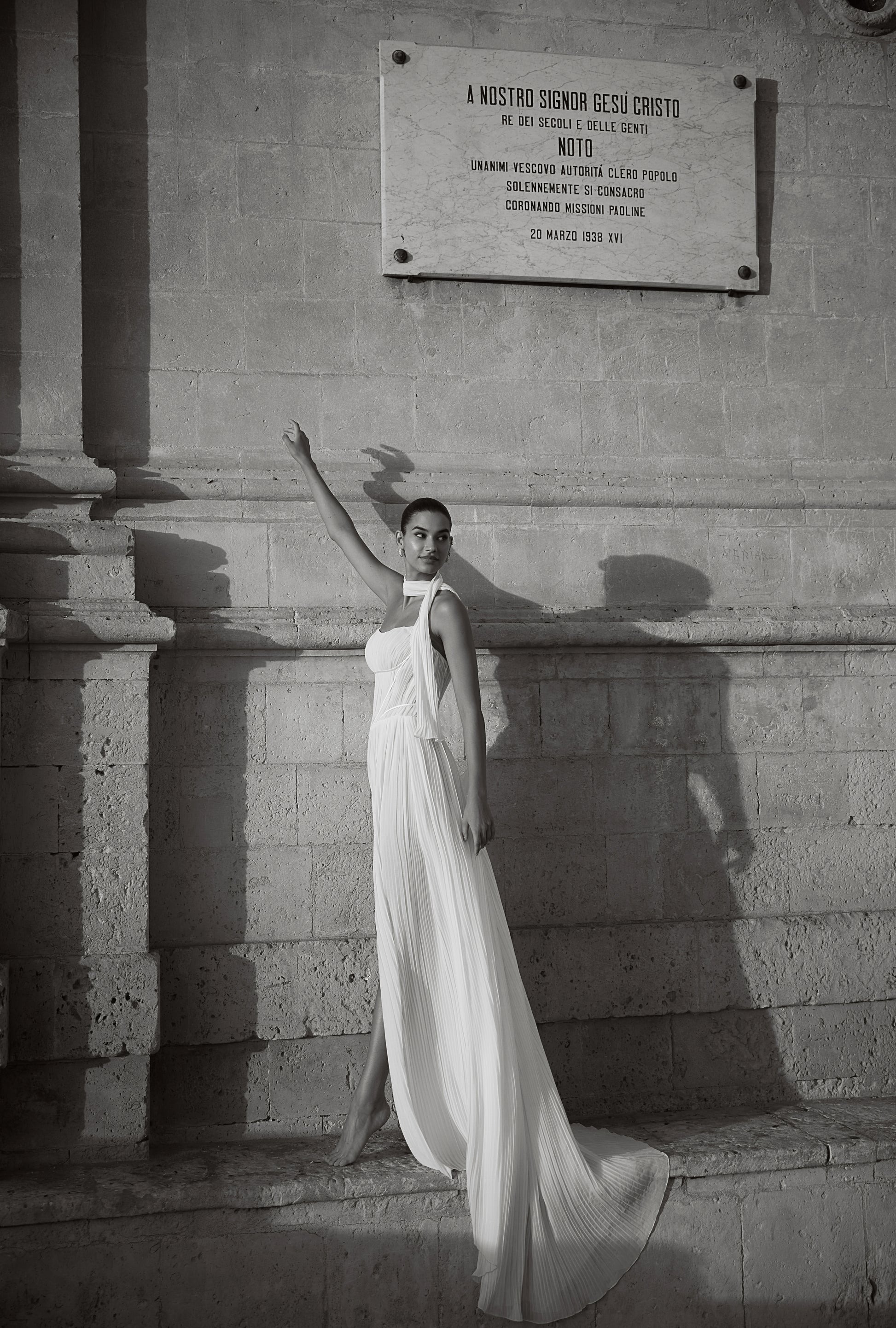 Marlou A-line Straight across Milk Wedding dress