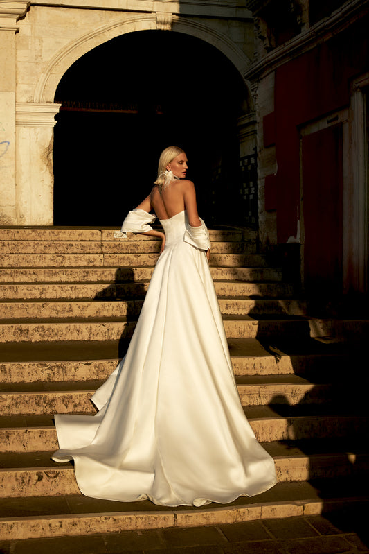 Sana A-line Sweetheart Milk Wedding dress