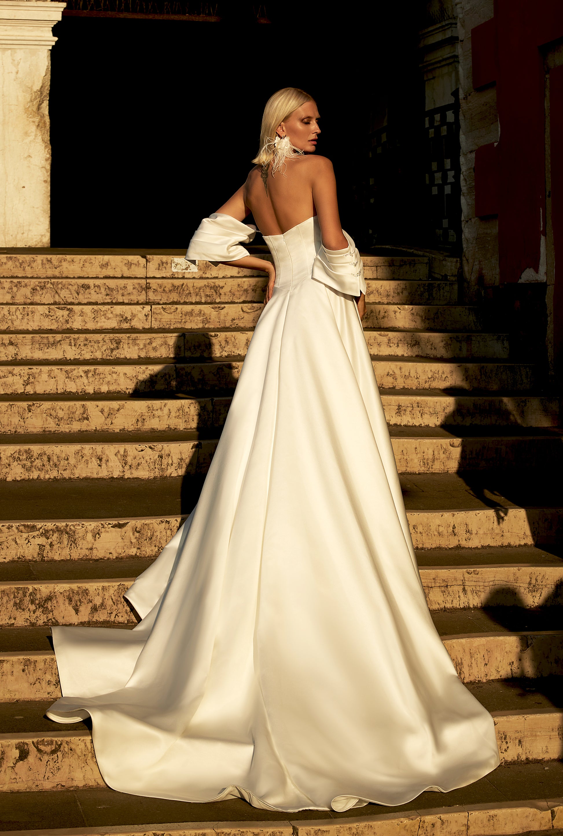 Sana A-line Sweetheart Milk Wedding dress