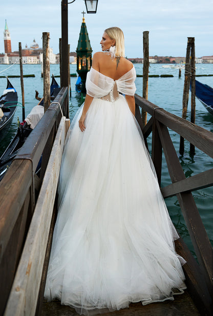 Ilona A-line Sweetheart Milk Wedding dress