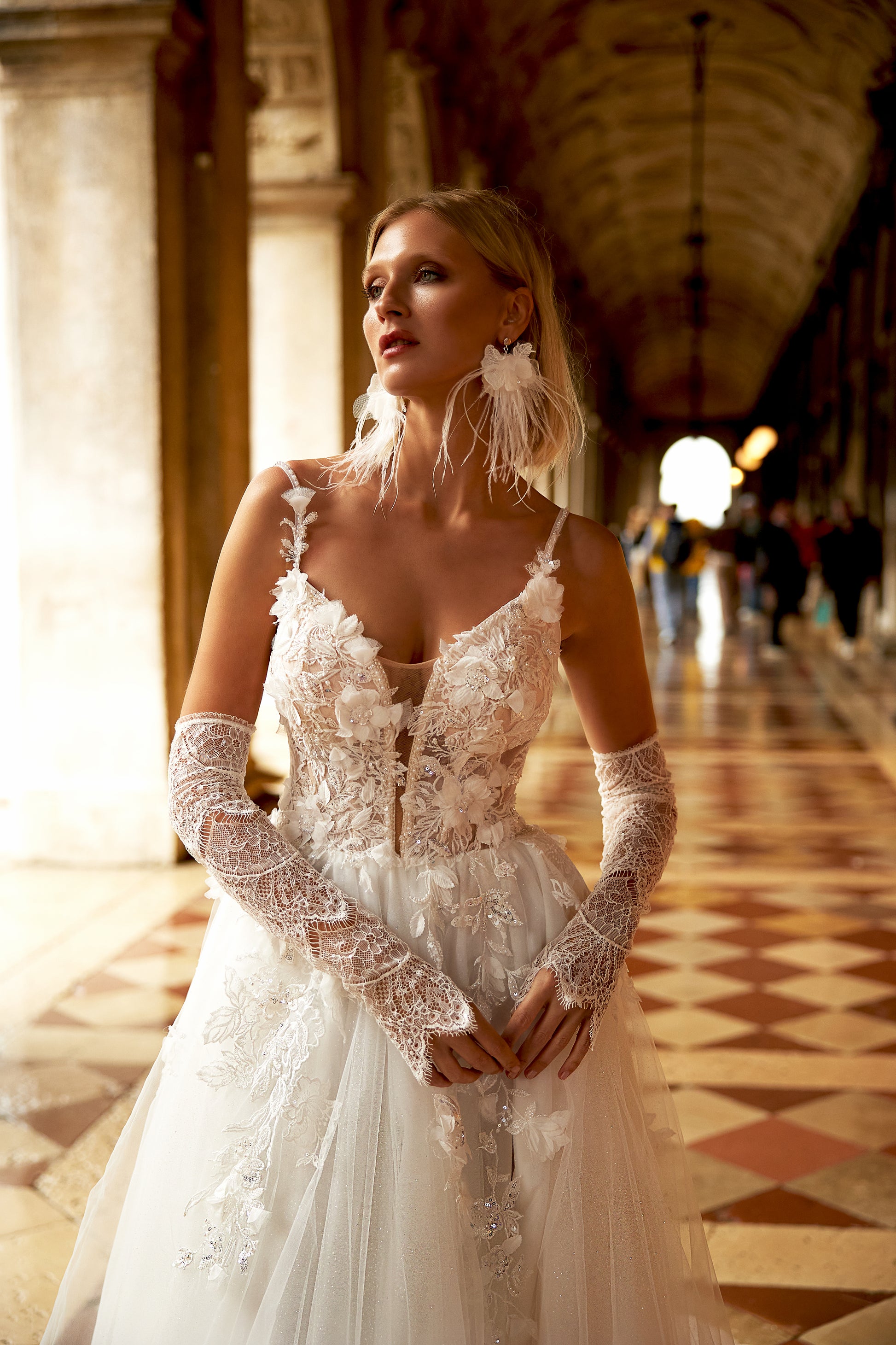 Ariane A-line V-neck Milk Wedding dress