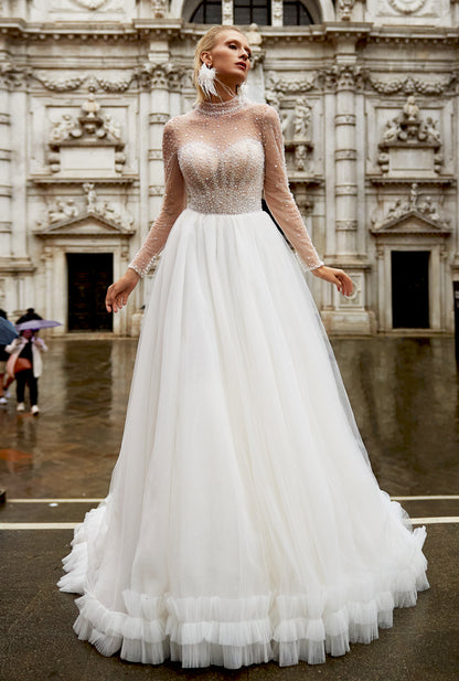 Sendra A-line High neck Milk Wedding dress