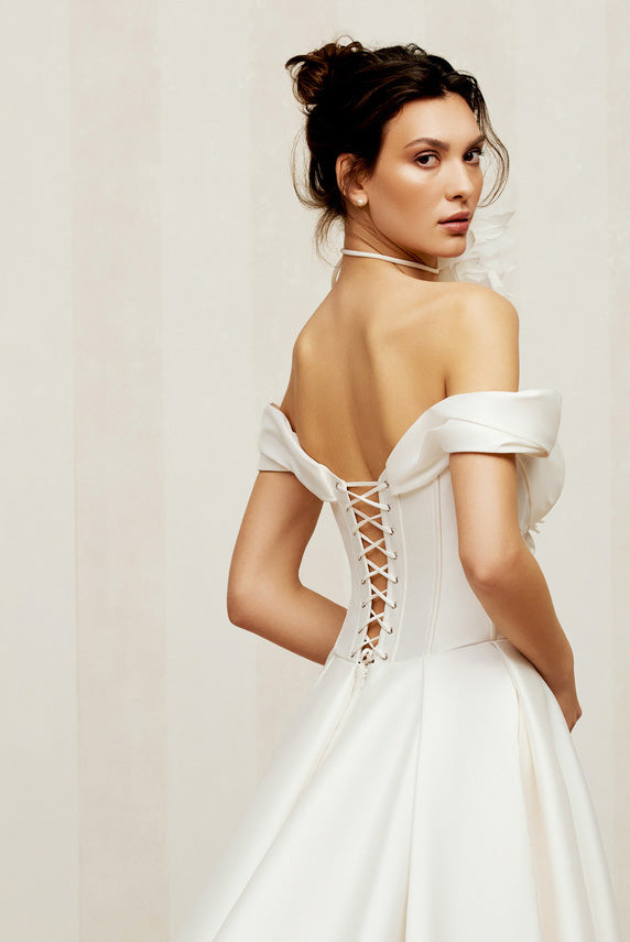 Giloria A-line Off-shoulder/Drop shoulders Milk Wedding dress