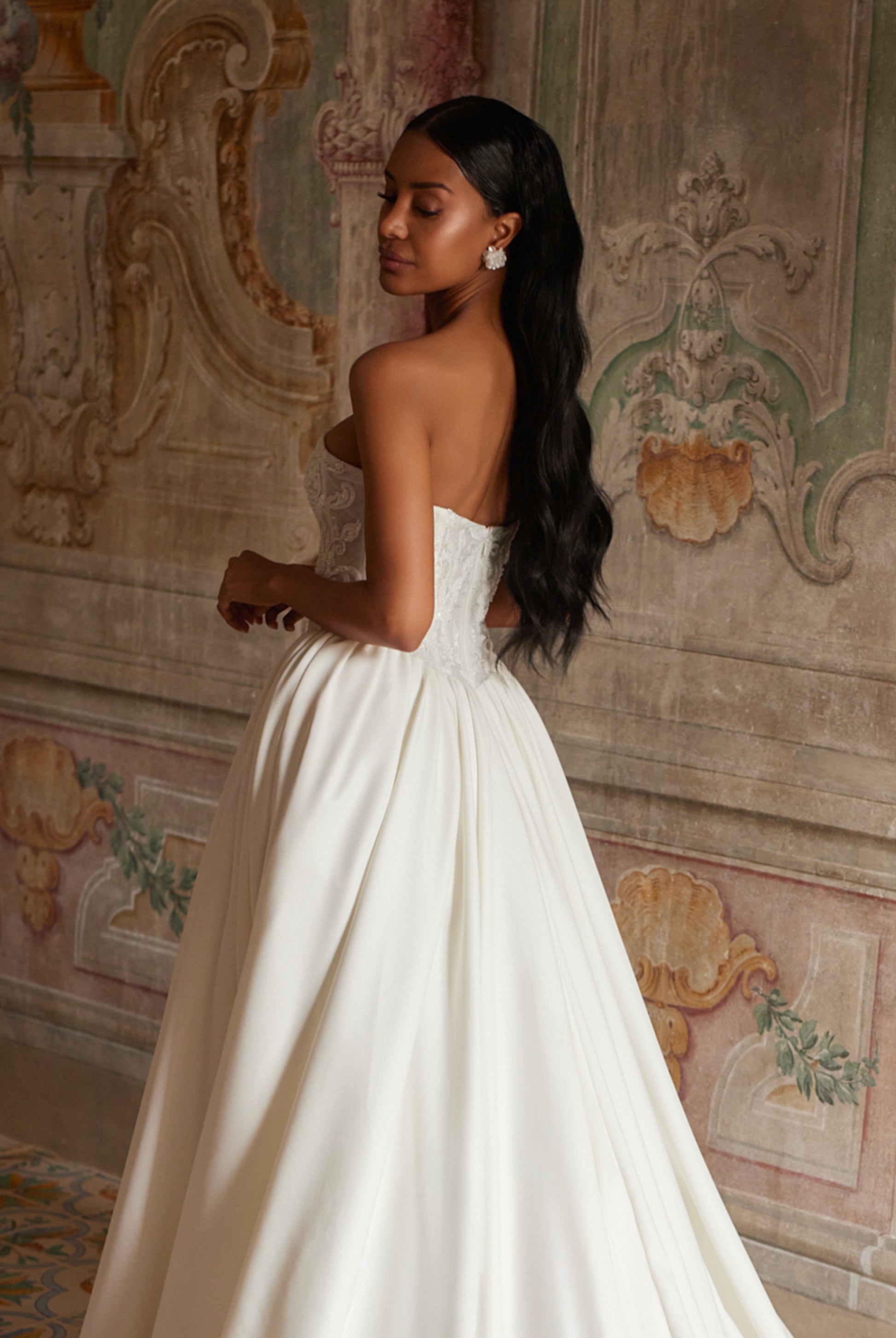 Arabelly A-line Straight across Ivory Wedding dress