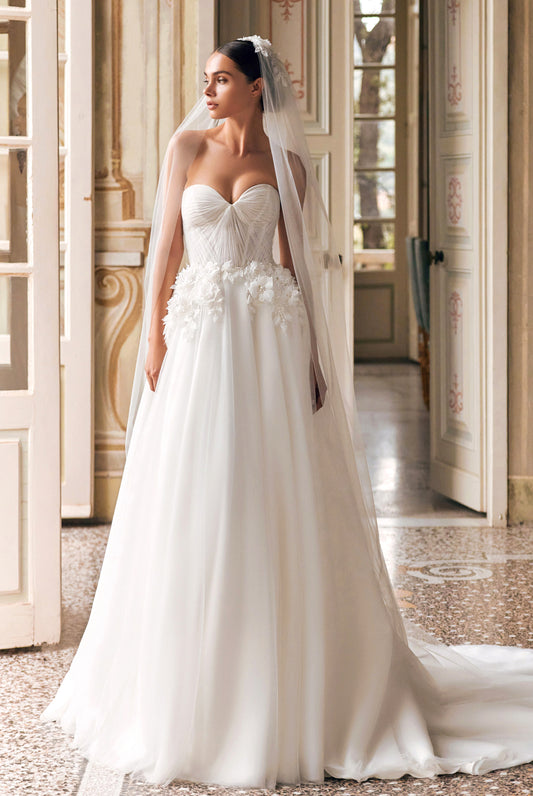 Asia A-line Sweetheart Ivory Wedding dress