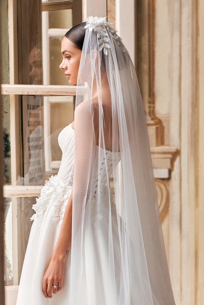 Asia A-line Sweetheart Ivory Wedding dress