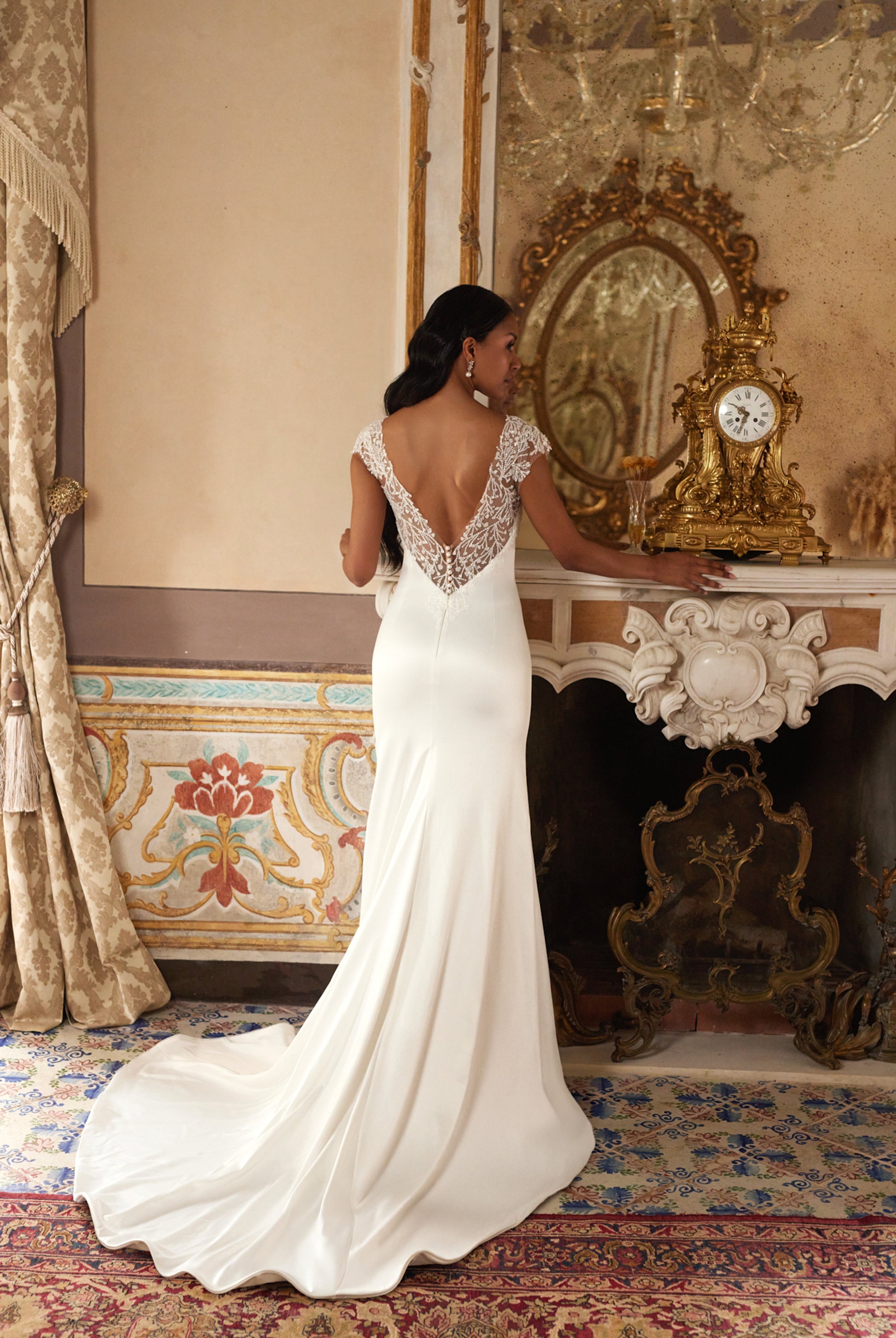 Azure Trumpet/Mermaid Boat/Bateau Ivory Wedding dress