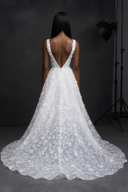 Oriana A-line Square Milk Wedding dress
