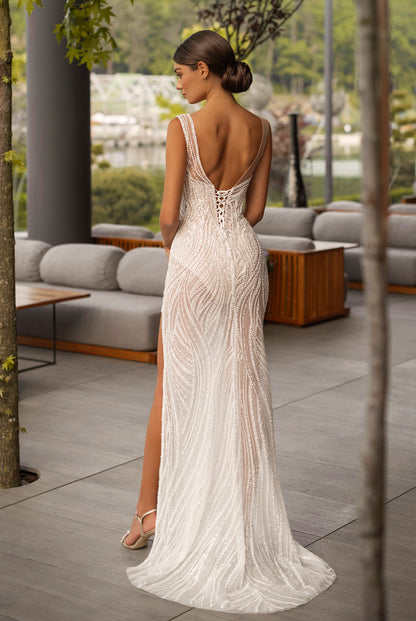 Desire Trumpet/Mermaid V-neck Ivory/Blush Wedding dress
