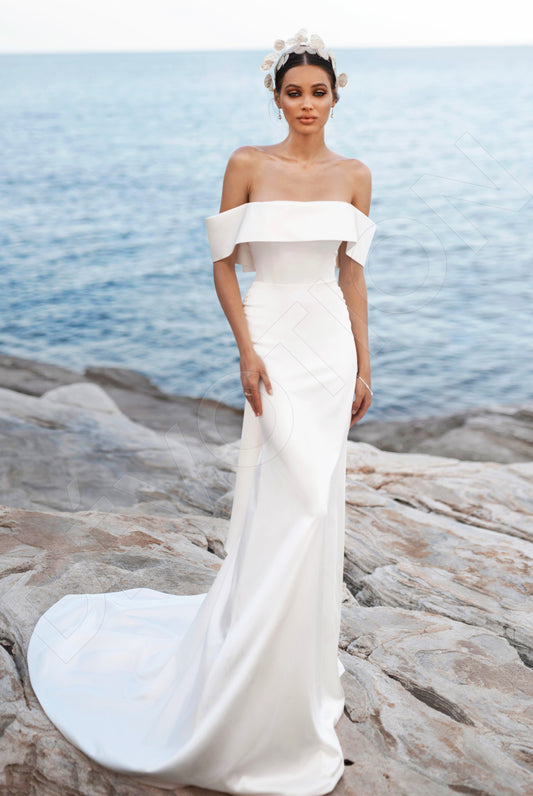 Eva Trumpet/Mermaid Off-shoulder Ivory Wedding dress