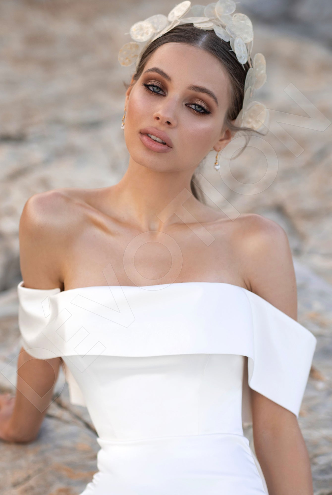 Eva Trumpet/Mermaid Off-shoulder Ivory Wedding dress