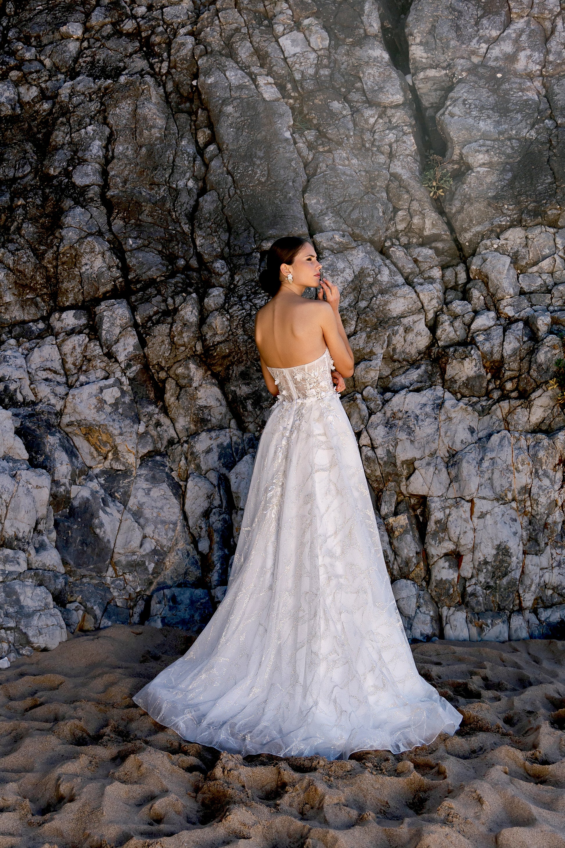 Andreia A-line Straight across Milk Wedding dress