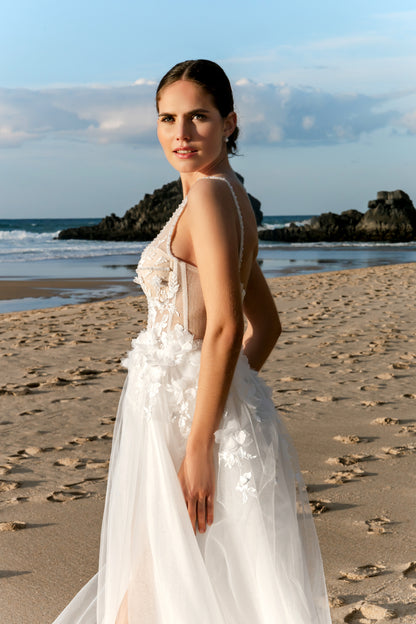 Elen A-line Square Milk Wedding dress