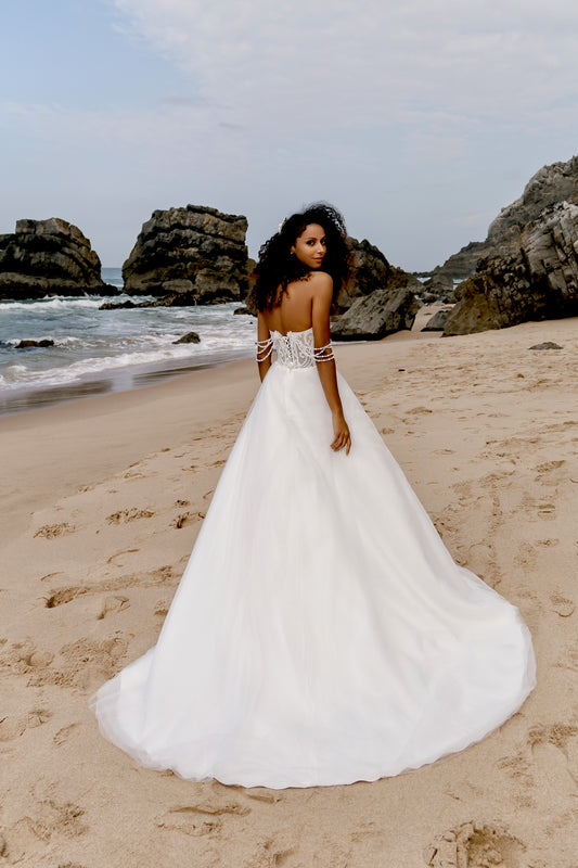 Ana A-line Sweetheart Milk Wedding dress