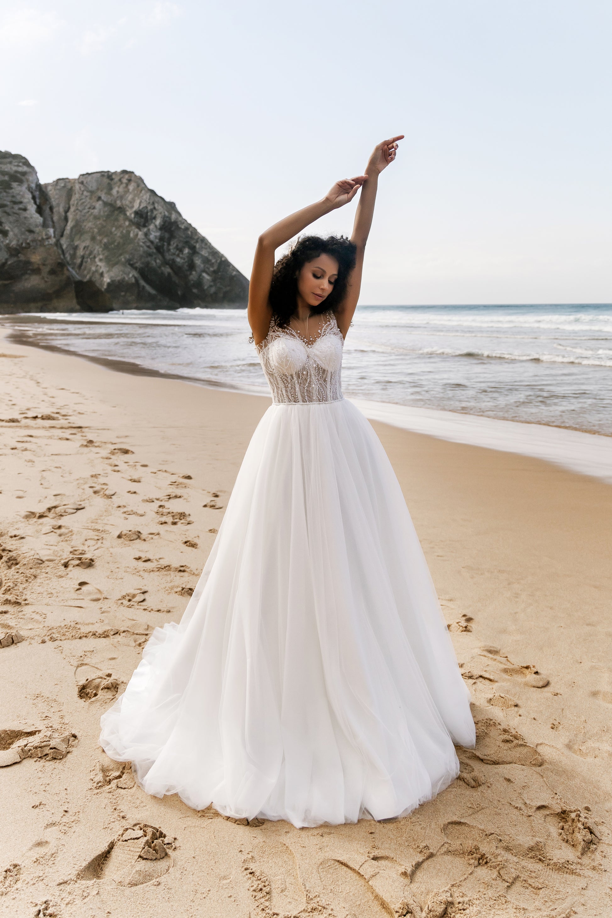 Bety A-line Illusion Milk Wedding dress