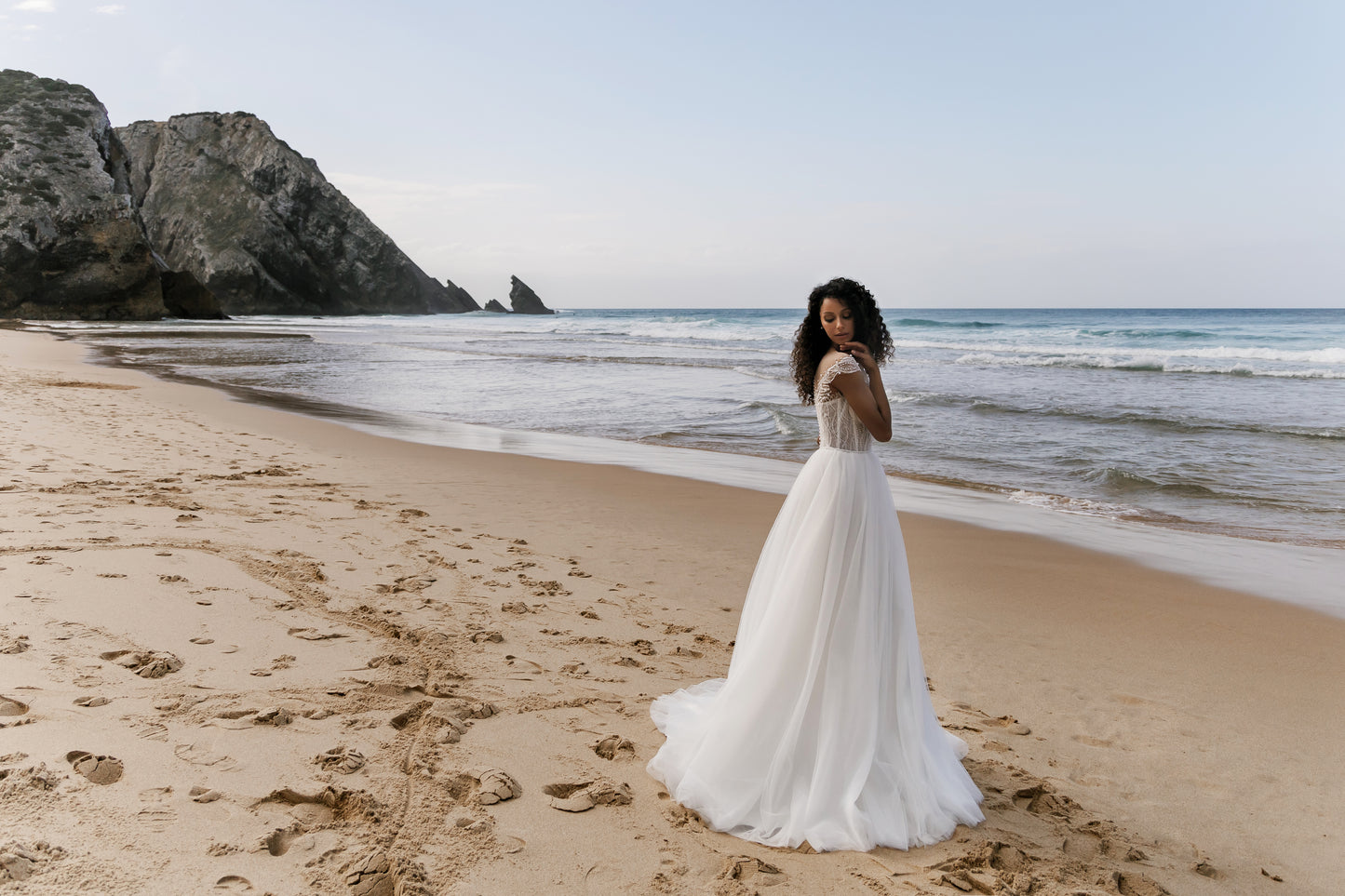 Bety A-line Illusion Milk Wedding dress
