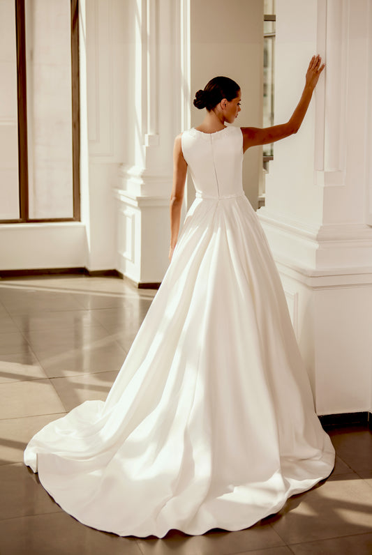 Agnes A-line Scoop Ivory Wedding dress