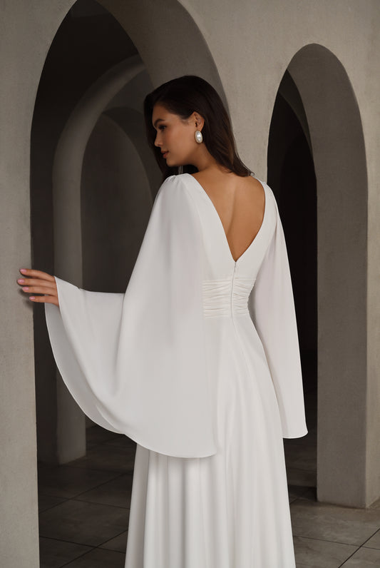 Olimpina A-line Deep V-neck Milk Wedding dress