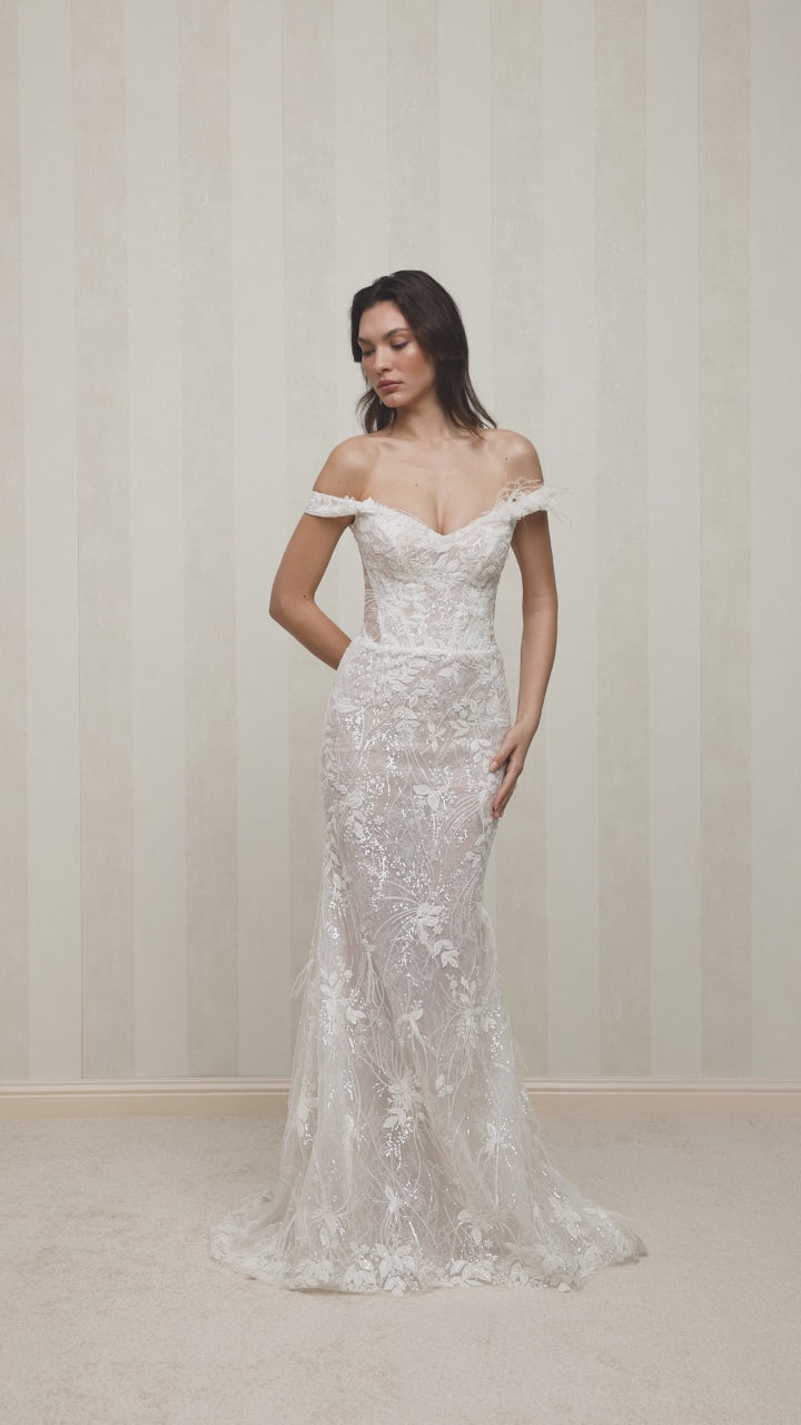 Elisa Trumpet/Mermaid Sweetheart Milk Wedding dress video