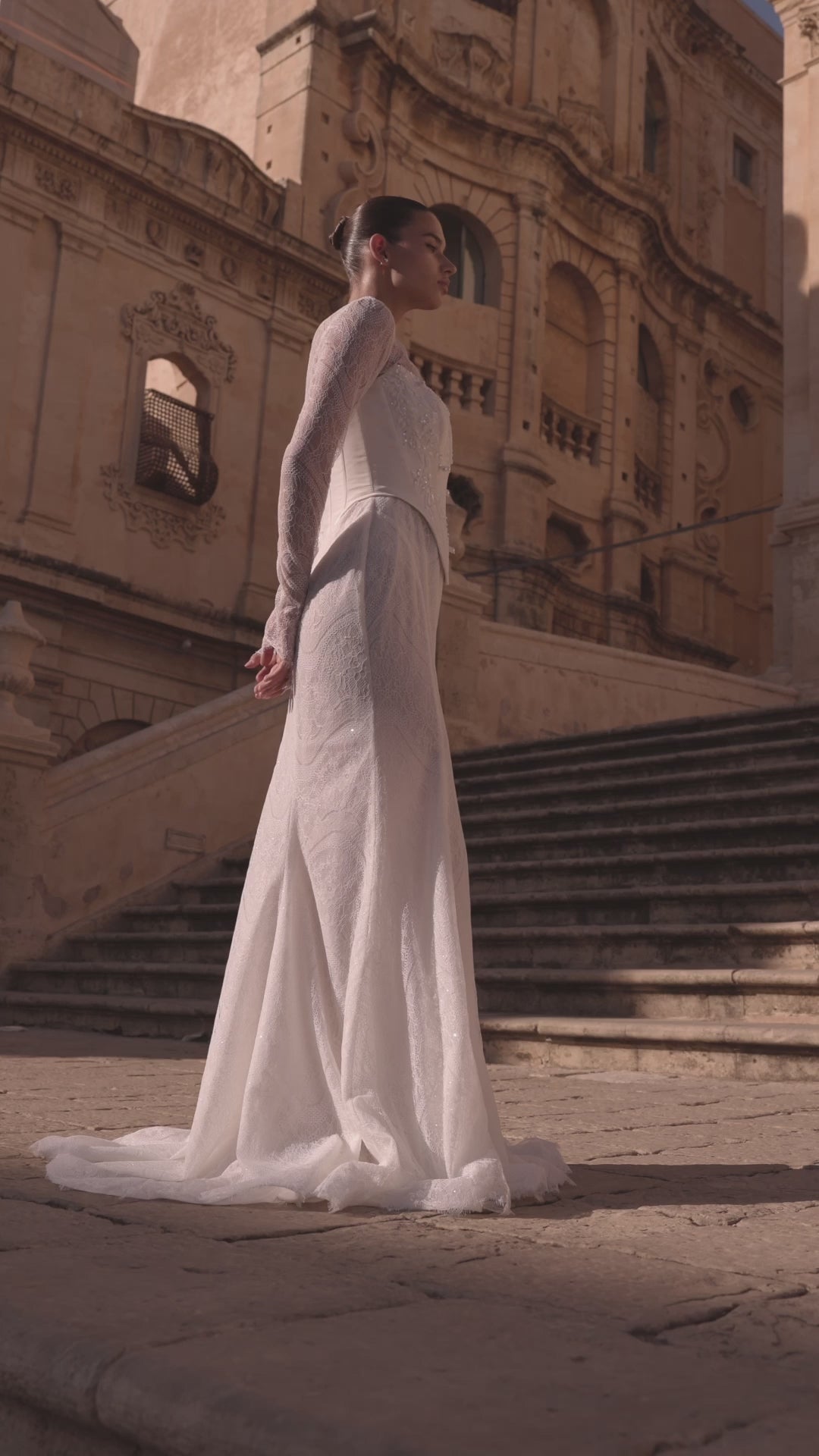 Jacline Mermaid Two in one High neck Milk Wedding dress video