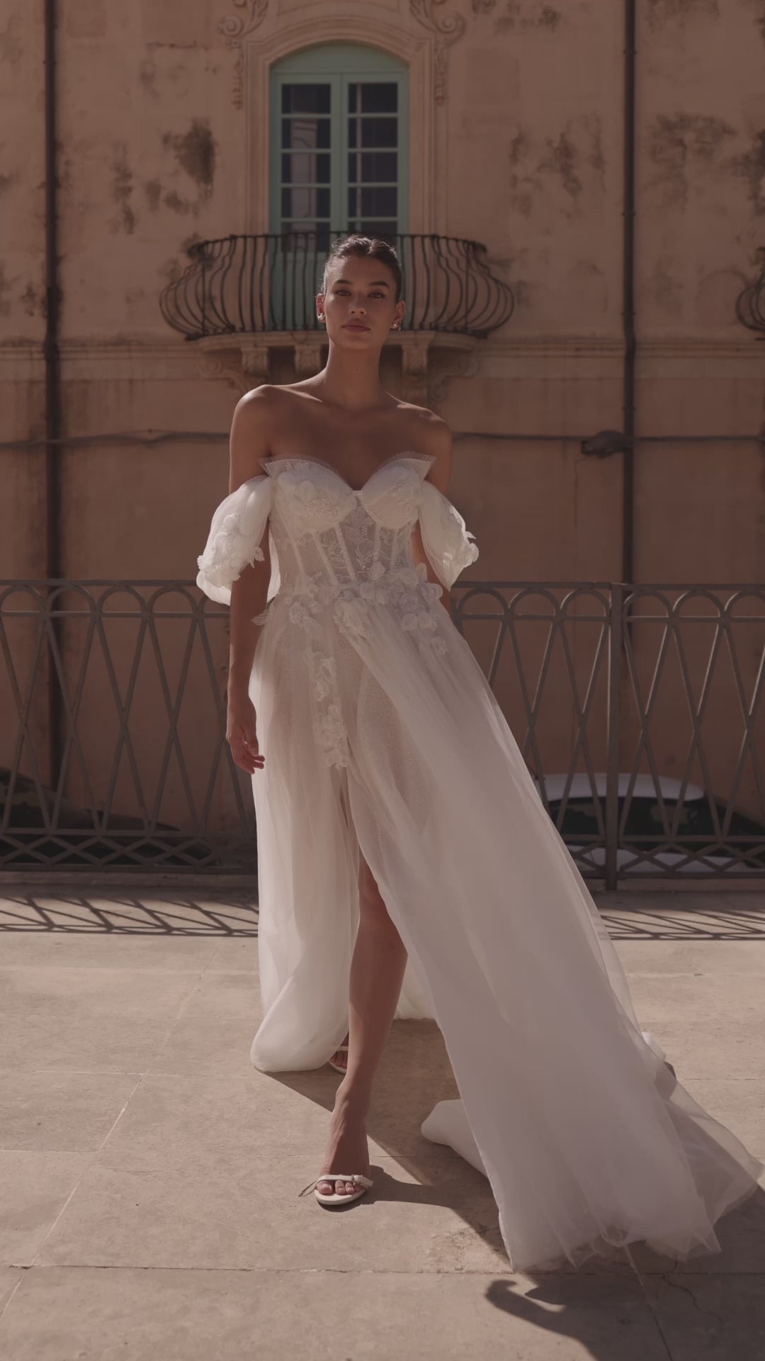 Arnella A-line Sweetheart Milk Wedding dress