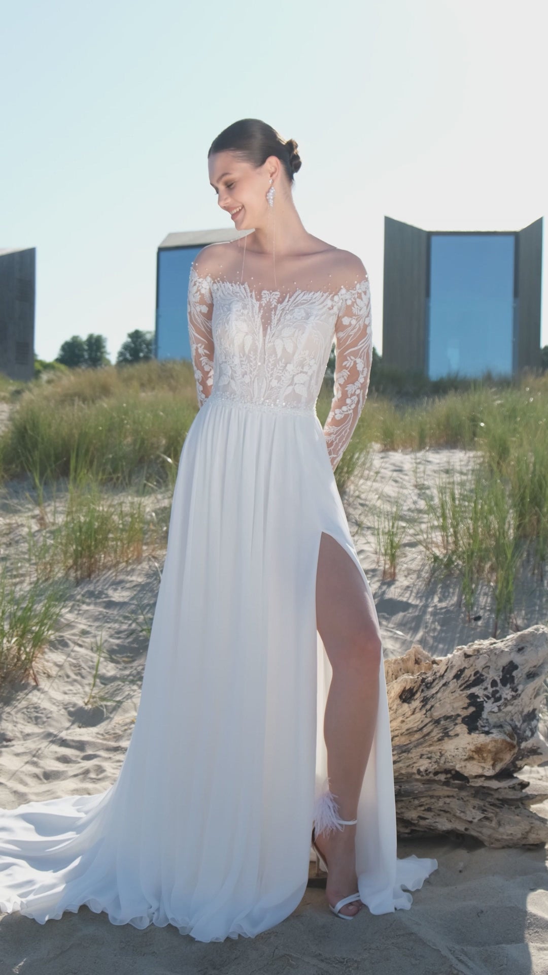 Anariel A-line Illusion Off-White Wedding dress