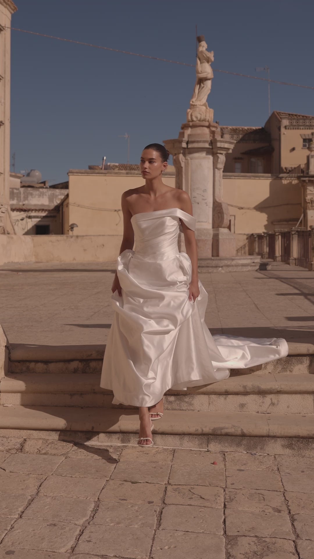 Lidia A-line Off-shoulder/Drop shoulders Milk Wedding dress video