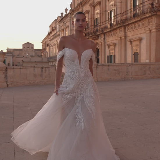 Everlain A-line Illusion Milk Wedding dress