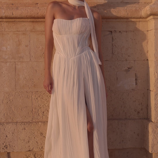 Marlou A-line Straight across Milk Wedding dress