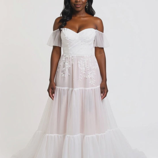 Eirlys A-line Off-shoulder/Drop shoulders Milk Wedding dress